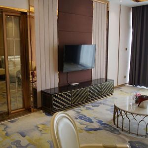 Executive King Suite